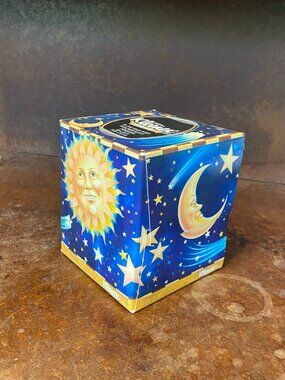 VTG Y2K 2001 Kleenex Expressions Celestial Sun Moon Stars Design Movie Spanglish